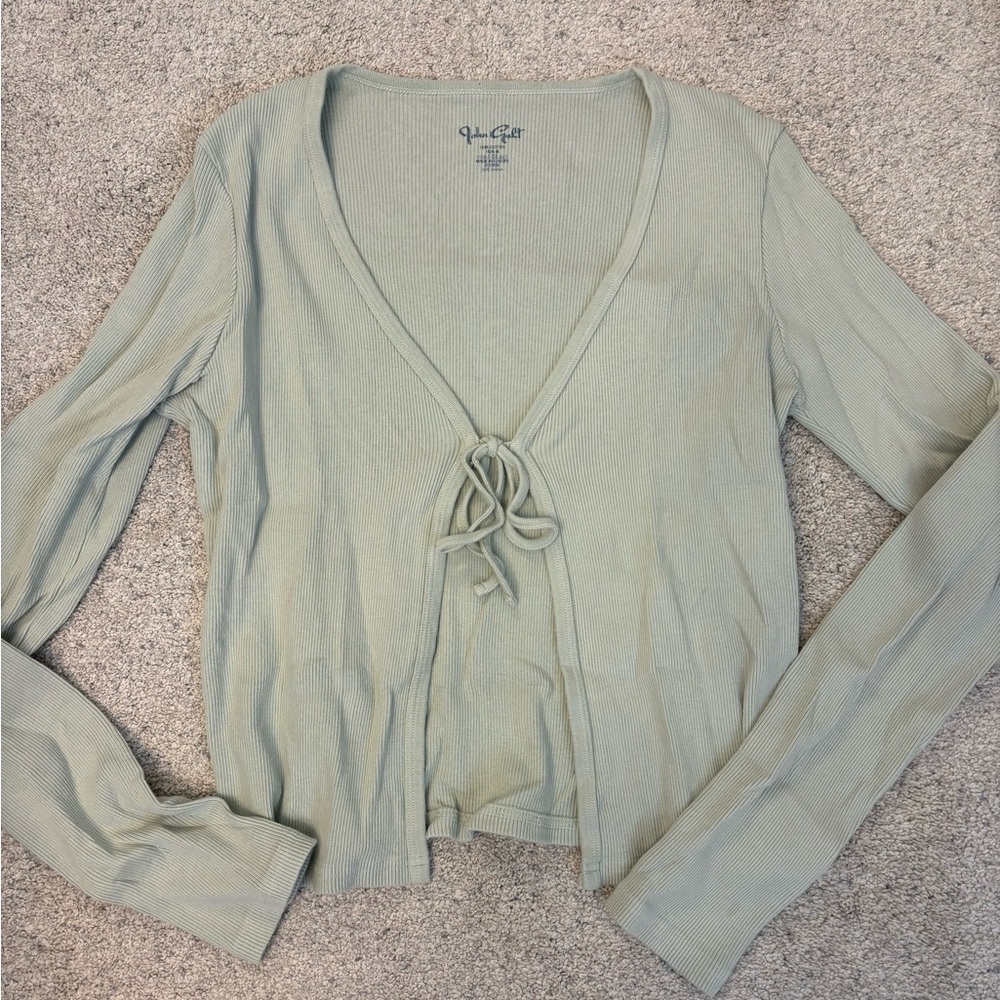 Brandy Melville top
